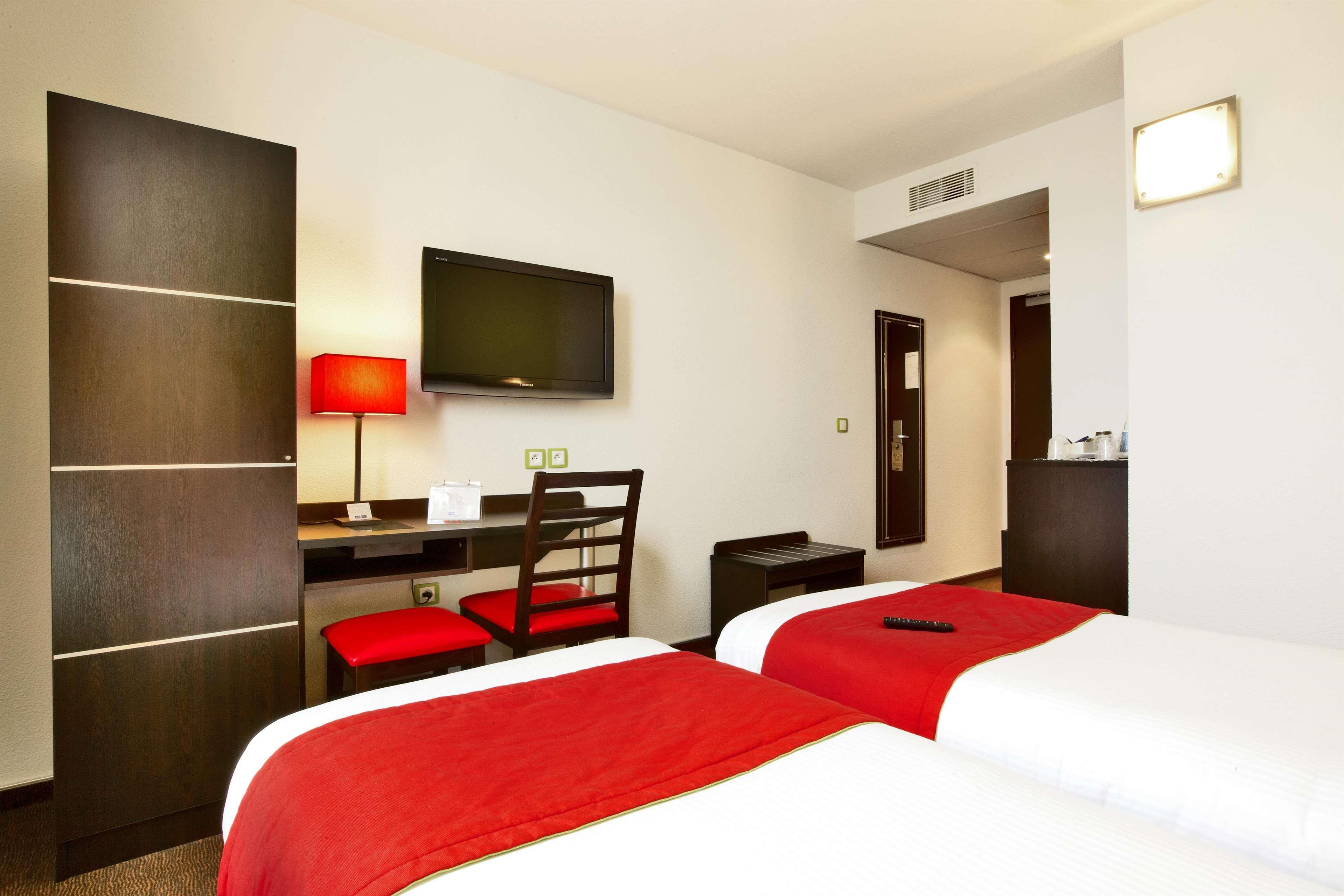 Enzo Hotels Metz Sud Augny By Kyriad Direct Buitenkant foto