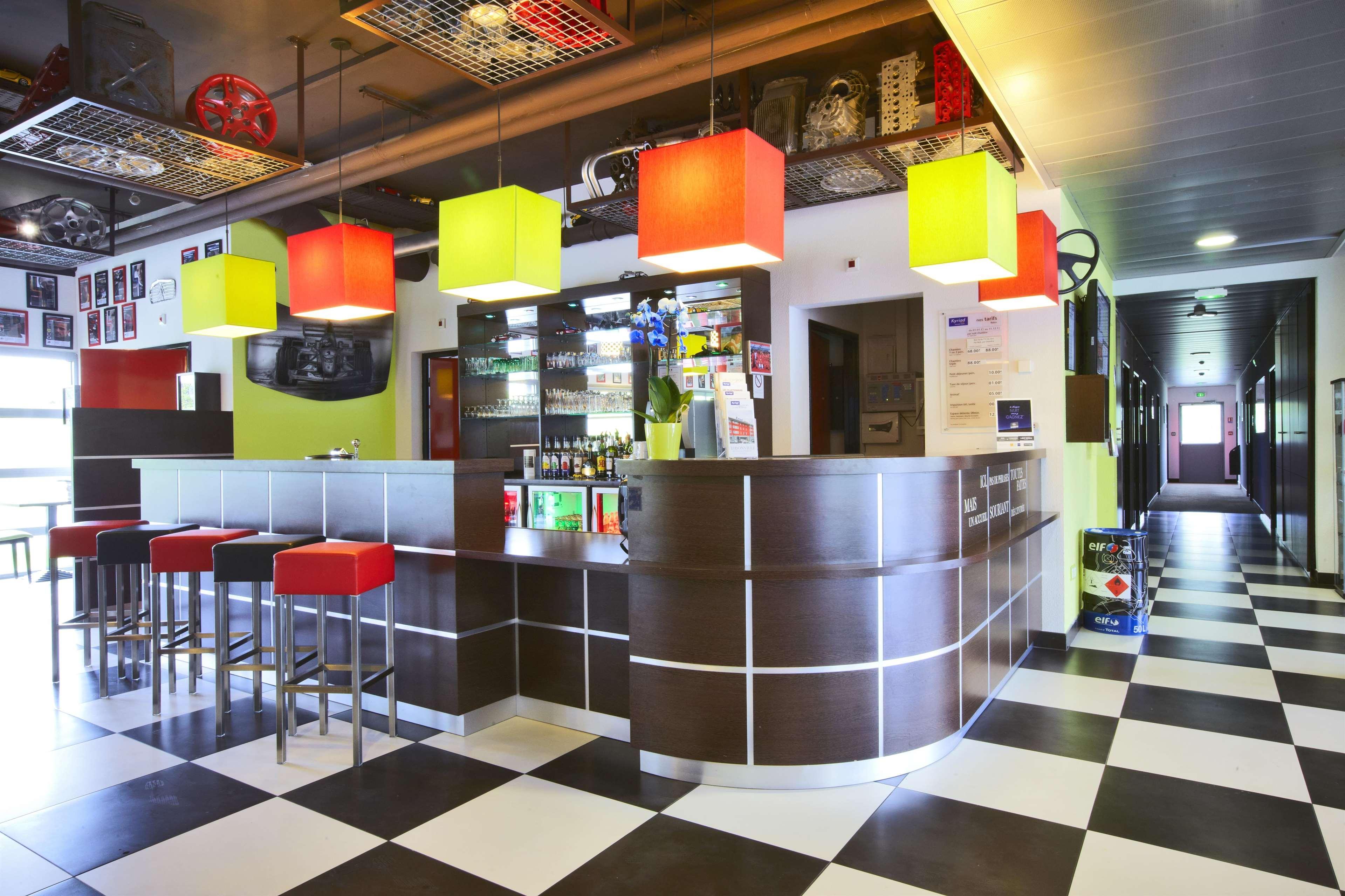 Enzo Hotels Metz Sud Augny By Kyriad Direct Buitenkant foto